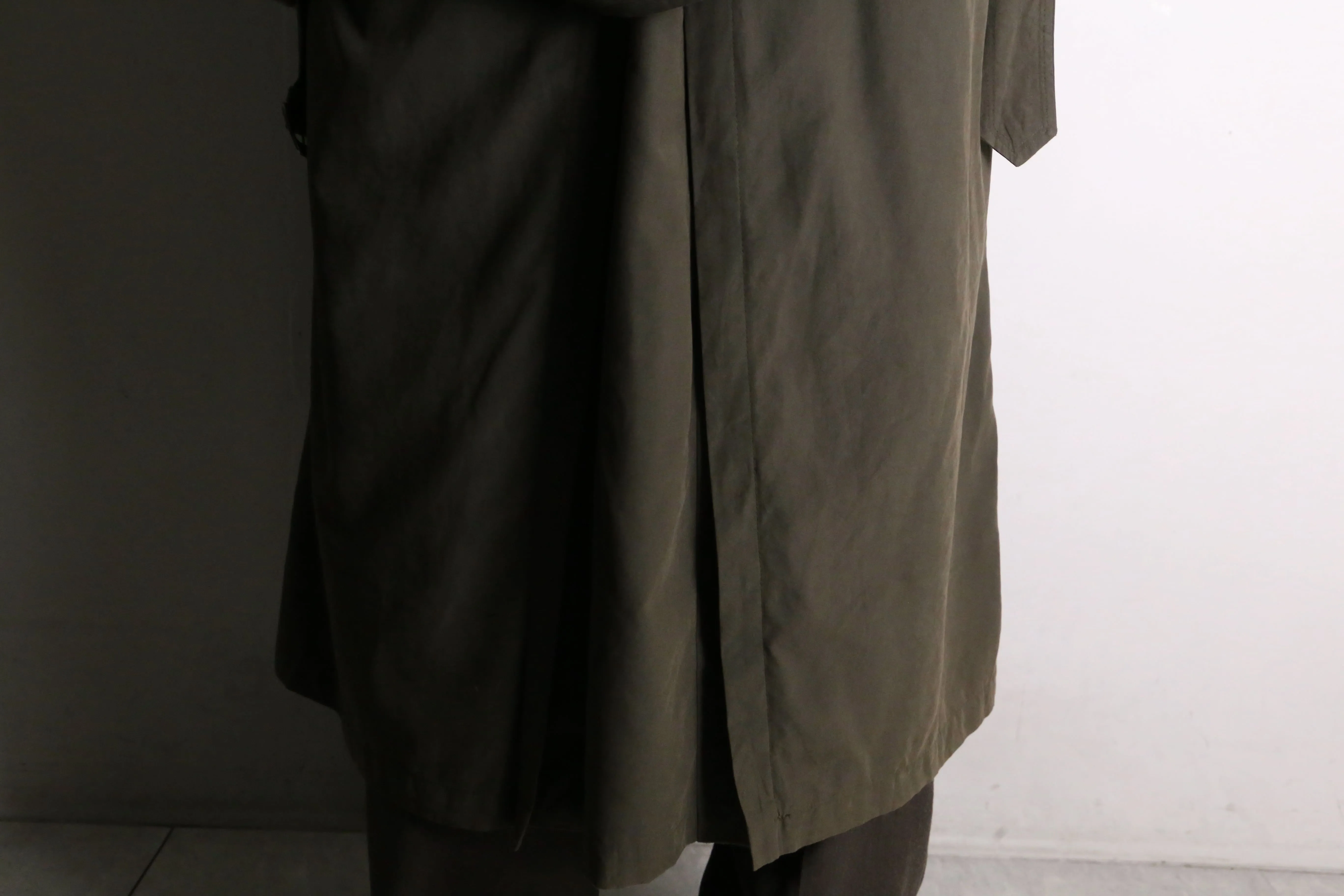 完品 “LONDON FOG” kahki trench coat