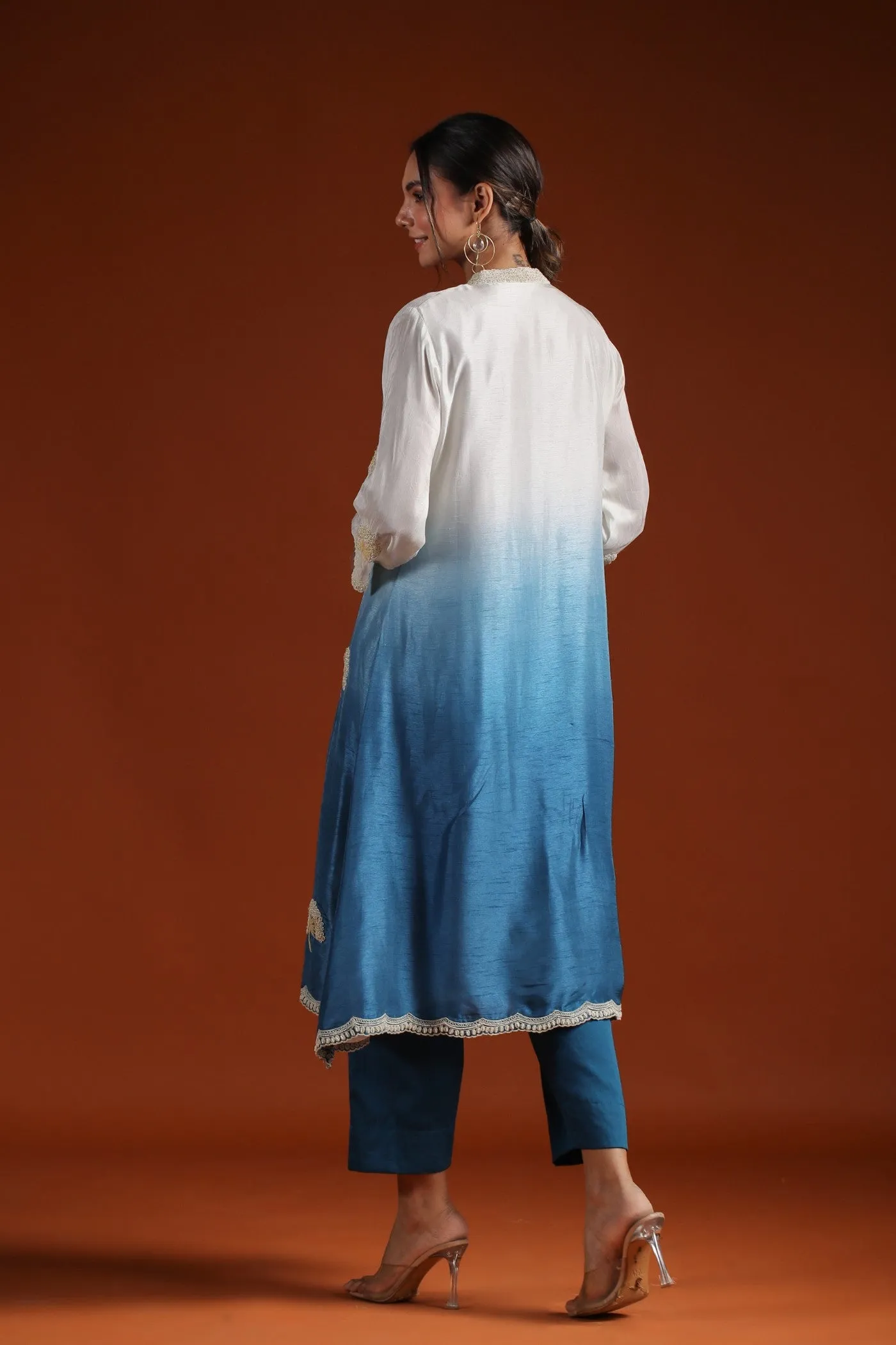 Blue Beads Embroidered Ombre Kurta with Pant