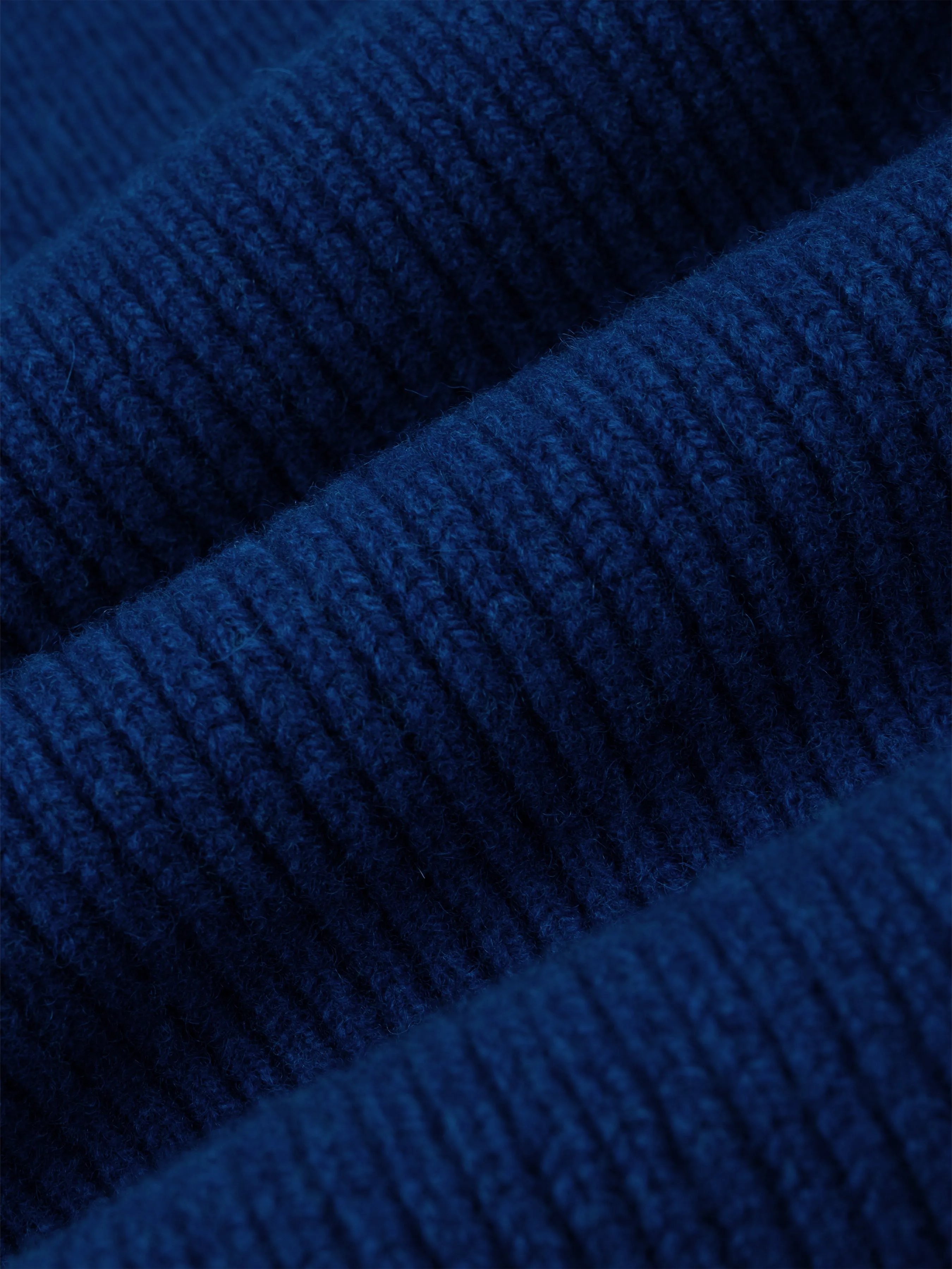 Braemar Scarf in Cobalt Lambswool