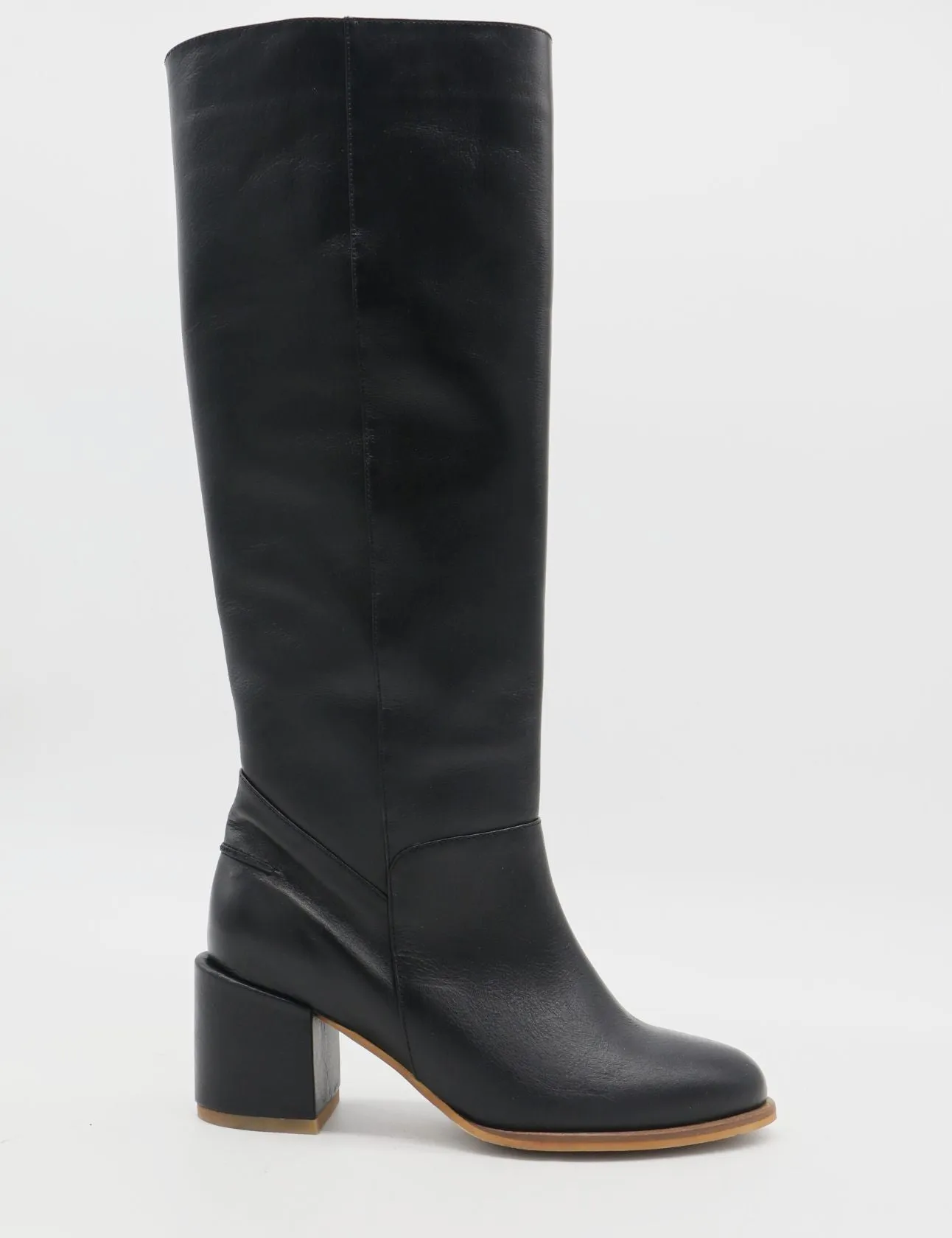 Cleo knee-high block heel boots in black leather womens shoe