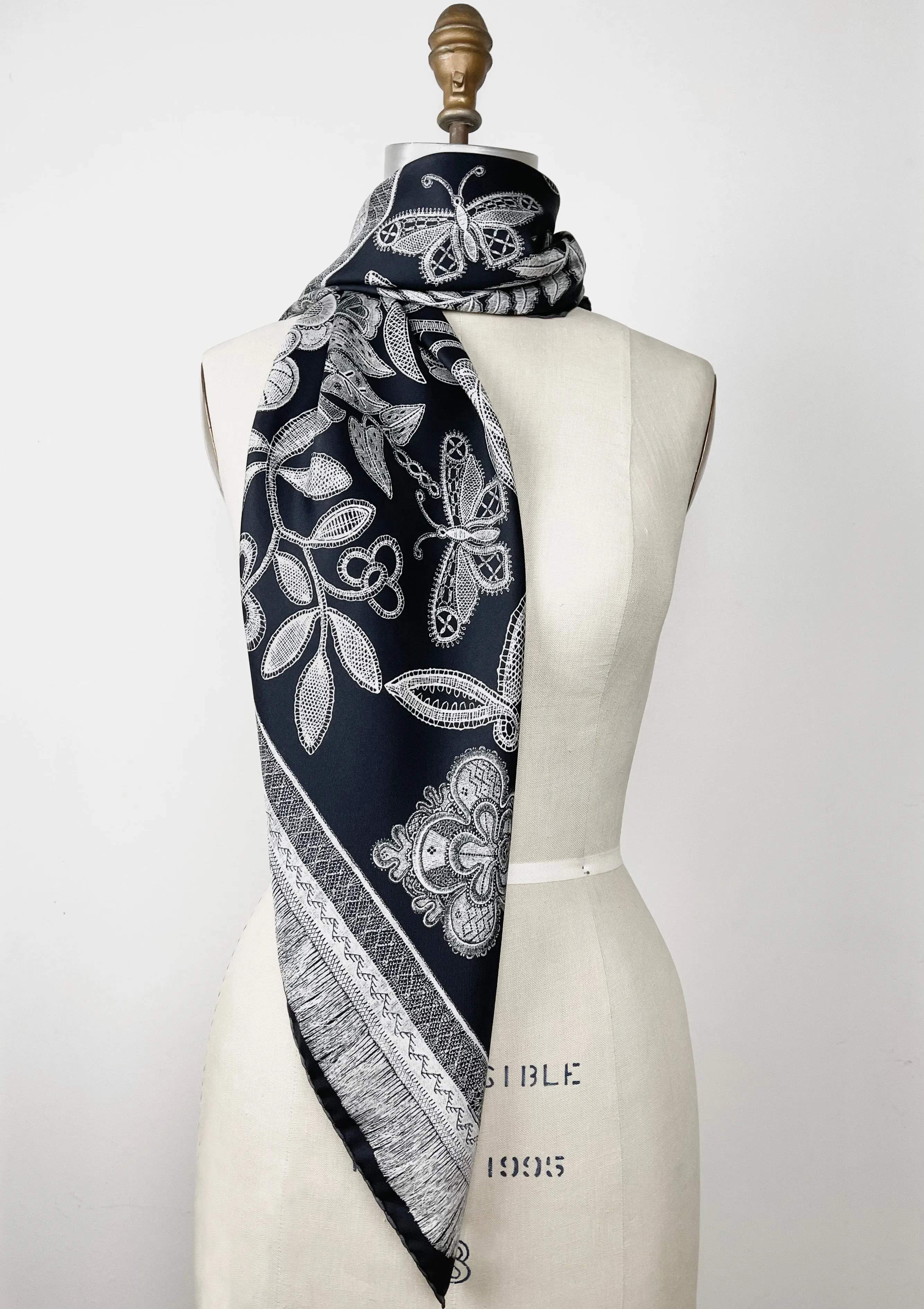 Elwyn New York Garden Lace Scarf