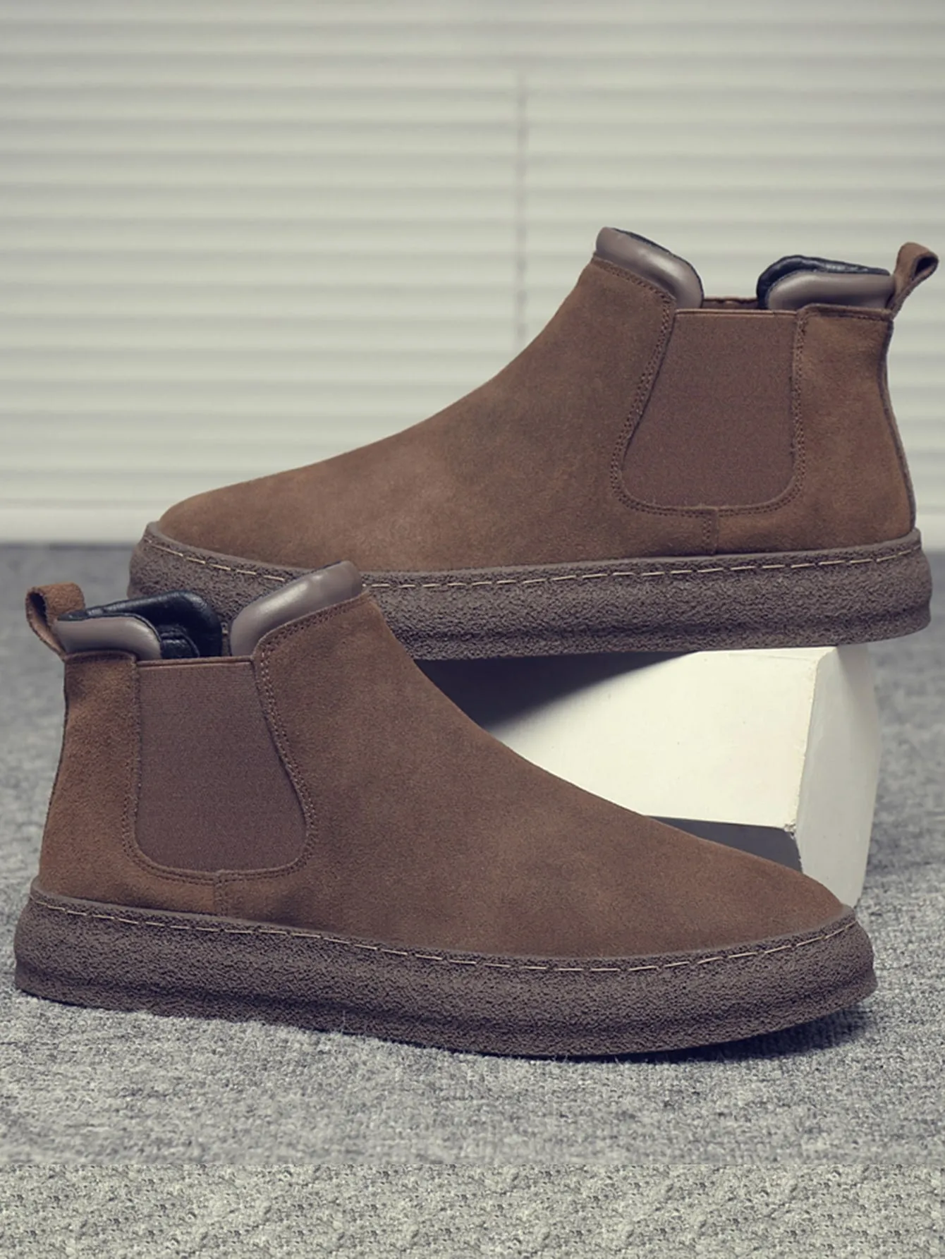 il Minimo - Men's Minimalist Slip On Chelsea Boots