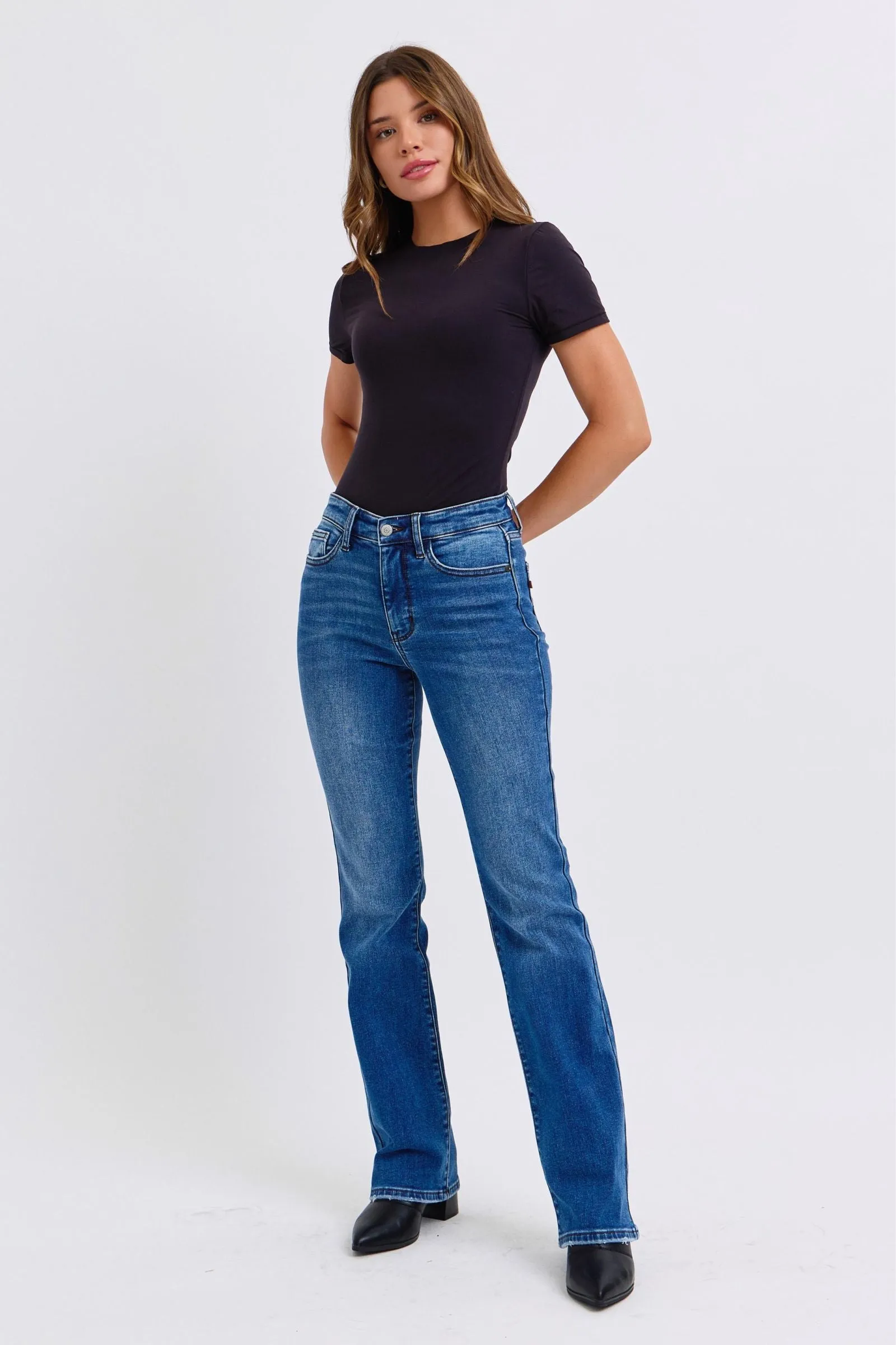 Judy Blue Mid Rise Thermal Bootcut Denim Jeans 82621