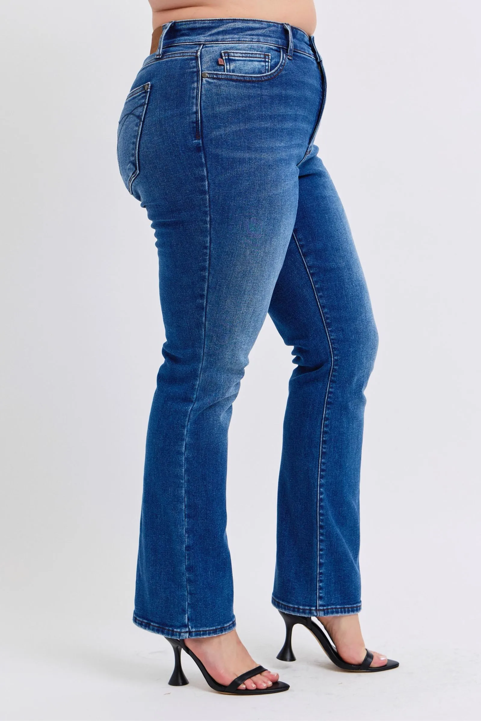 Judy Blue Mid Rise Thermal Bootcut Denim Jeans 82621