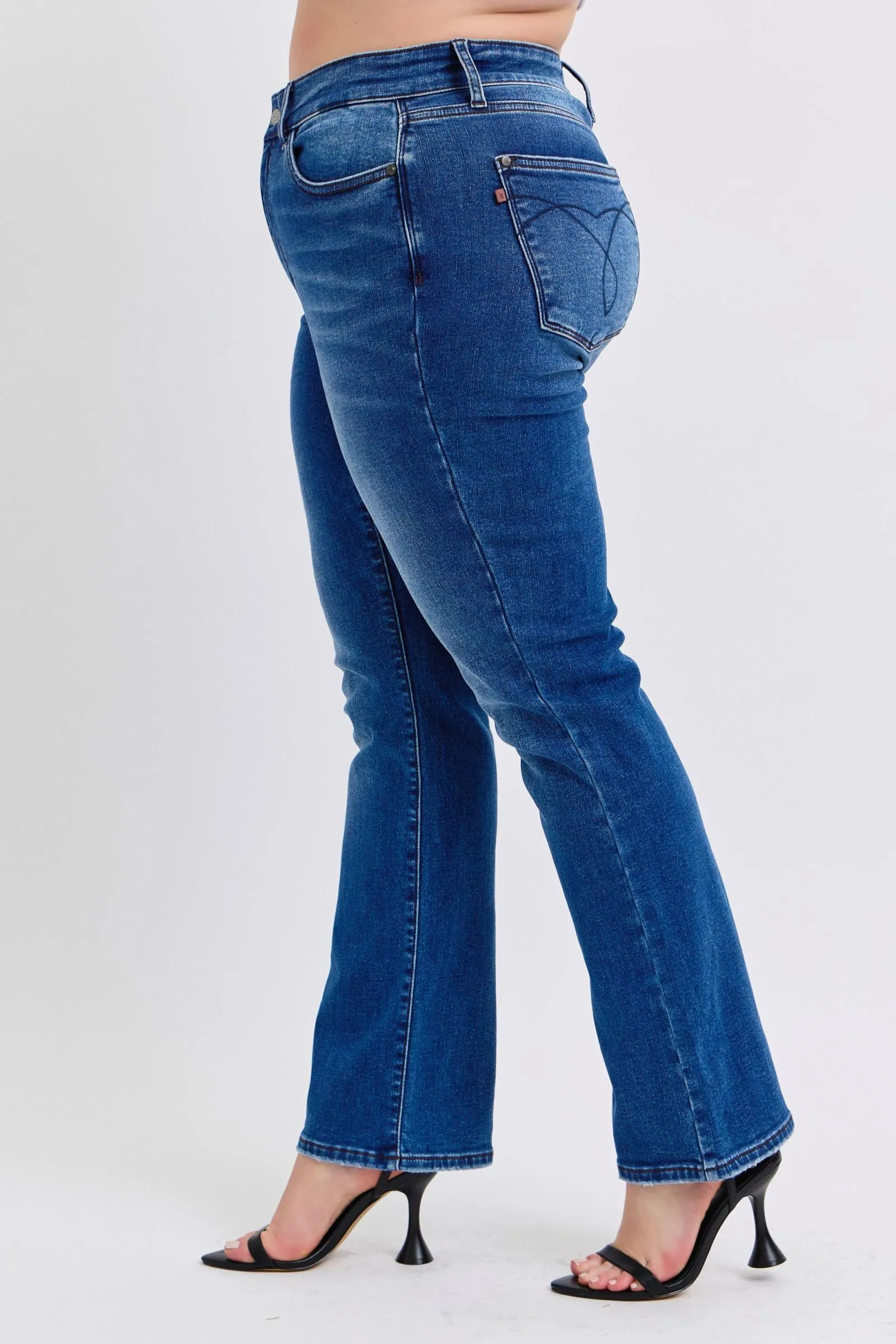 Judy Blue Mid Rise Thermal Bootcut Denim Jeans 82621