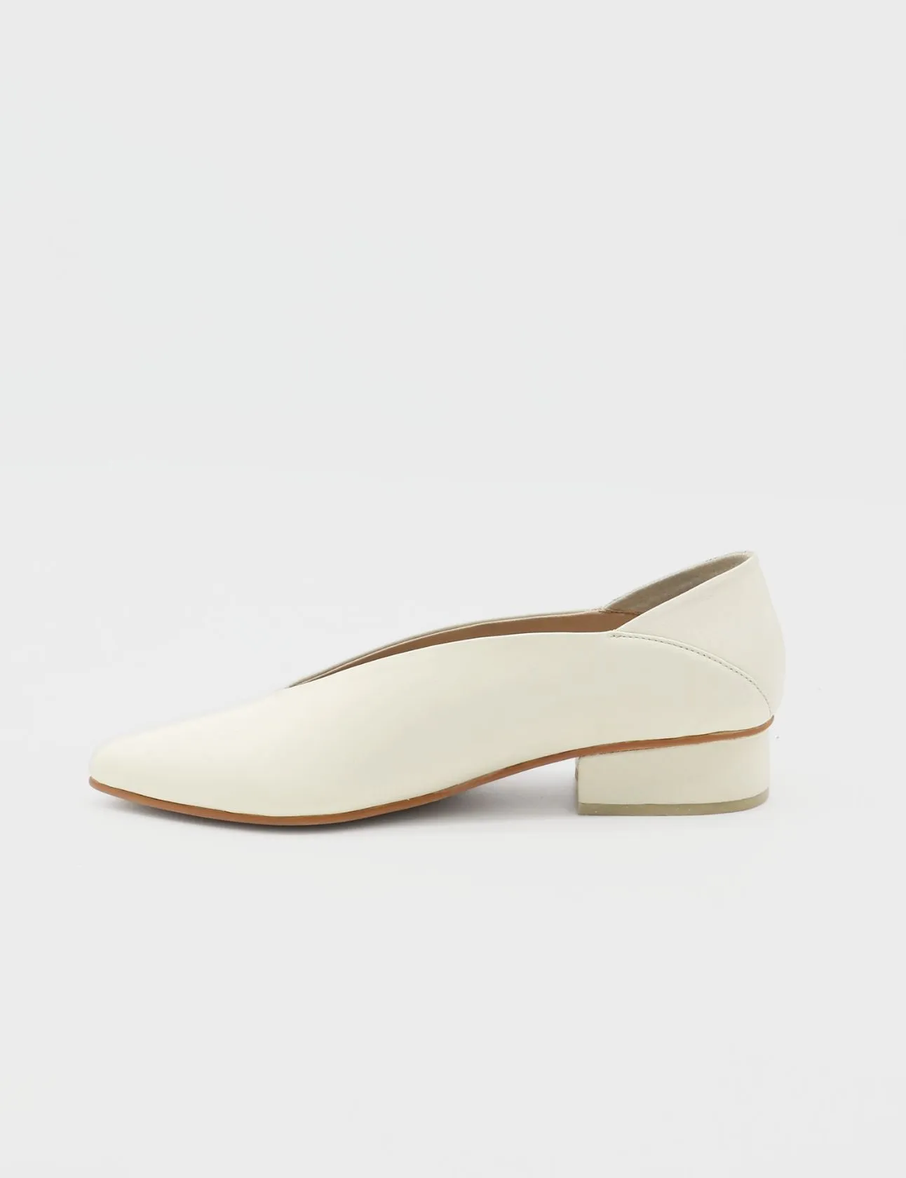 Louvre slip-on loafers in off white leather womens shoes