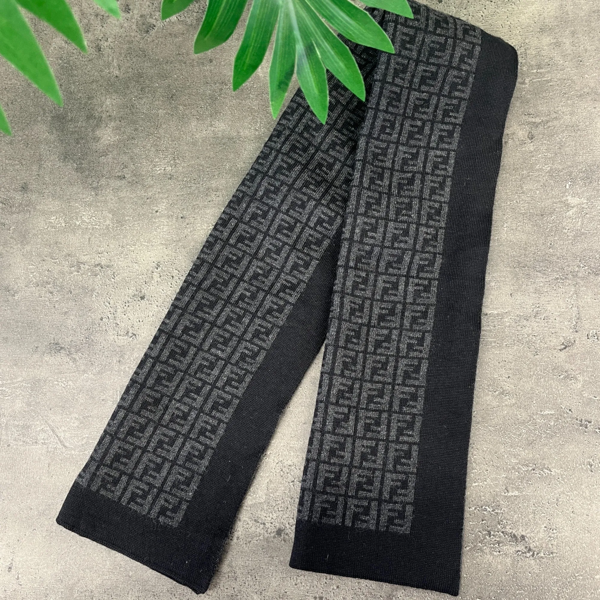 Men's Ff Monogram Scarf Black