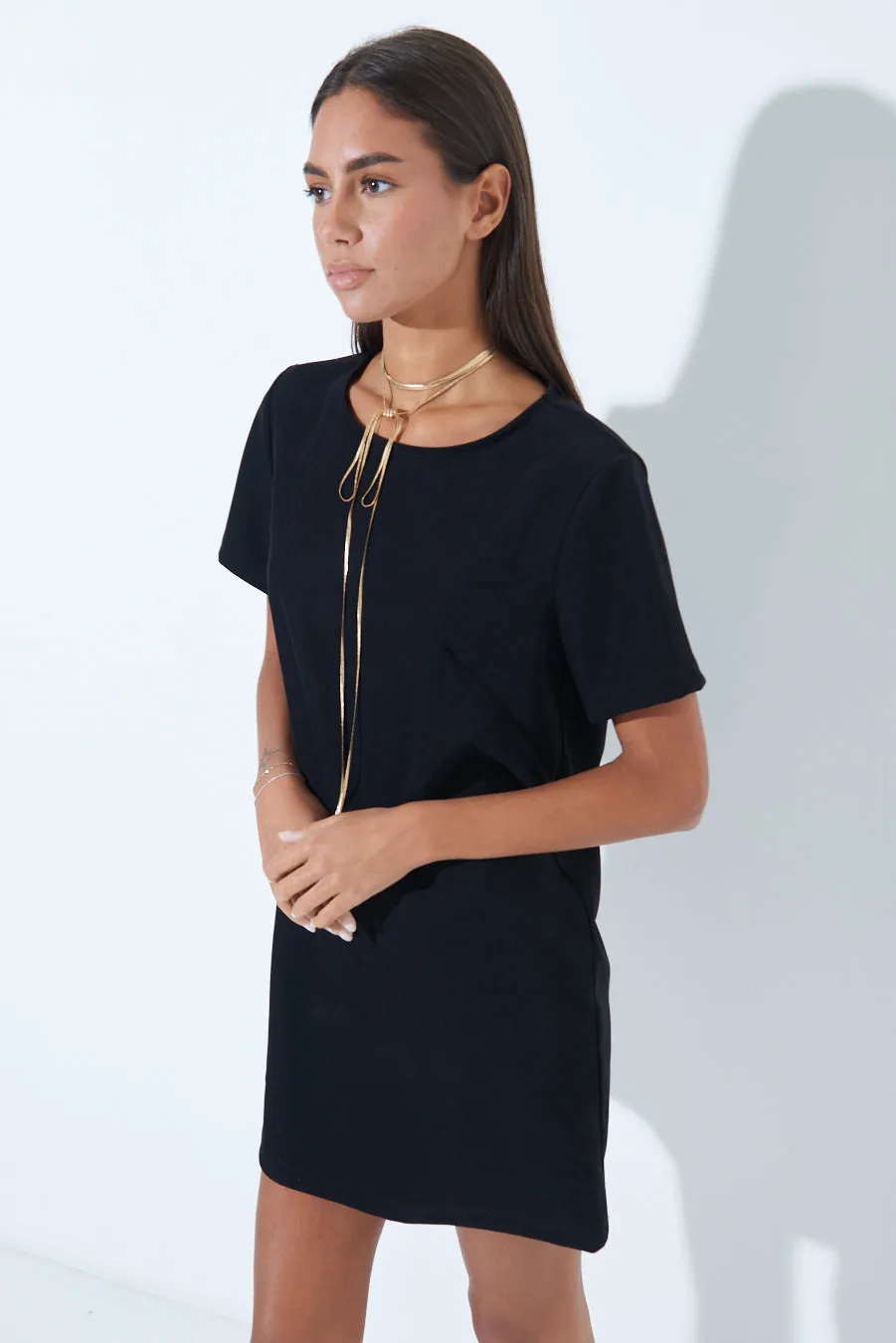 Minimalist short sleeve shift dress wholesale