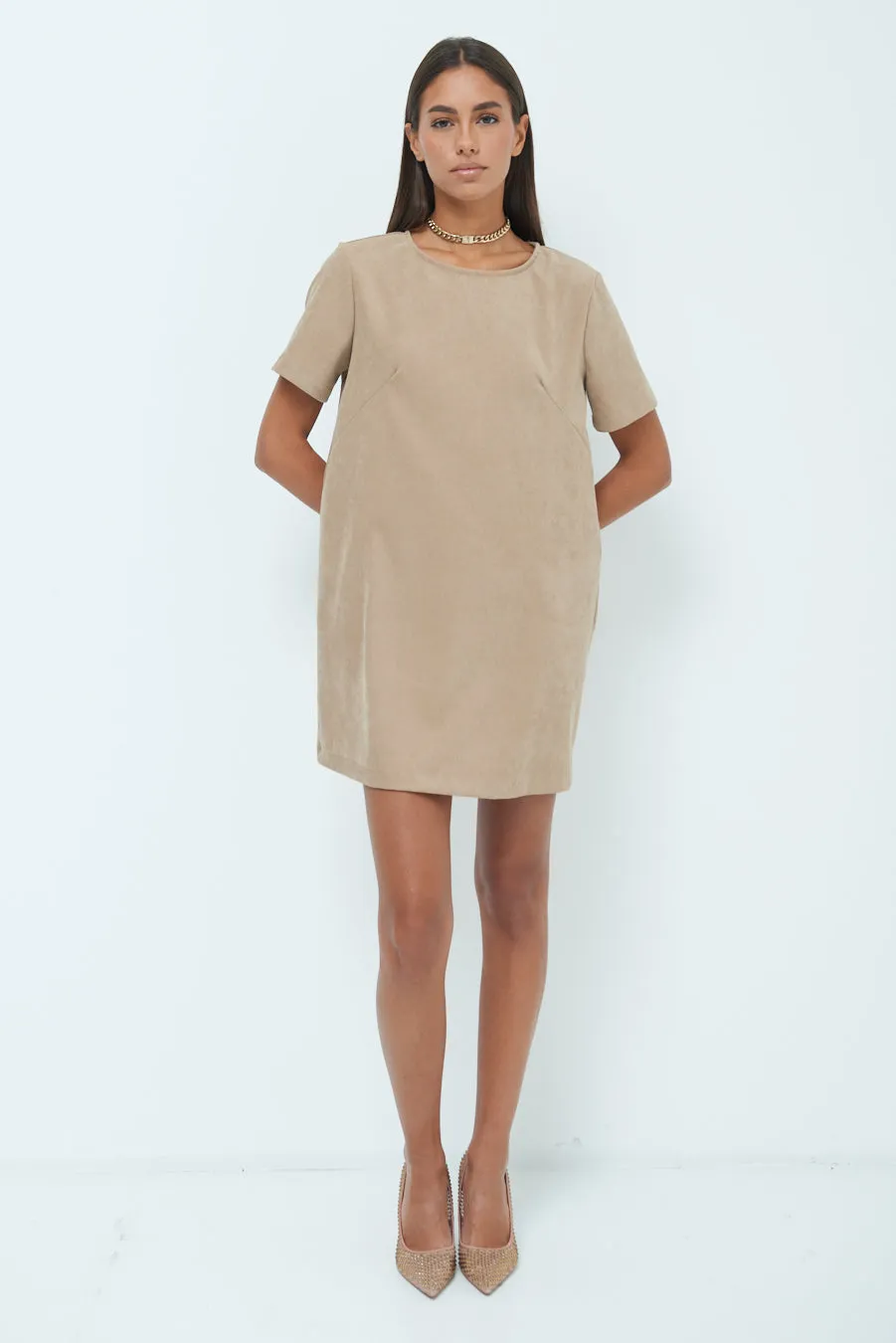 Minimalist short sleeve shift dress wholesale