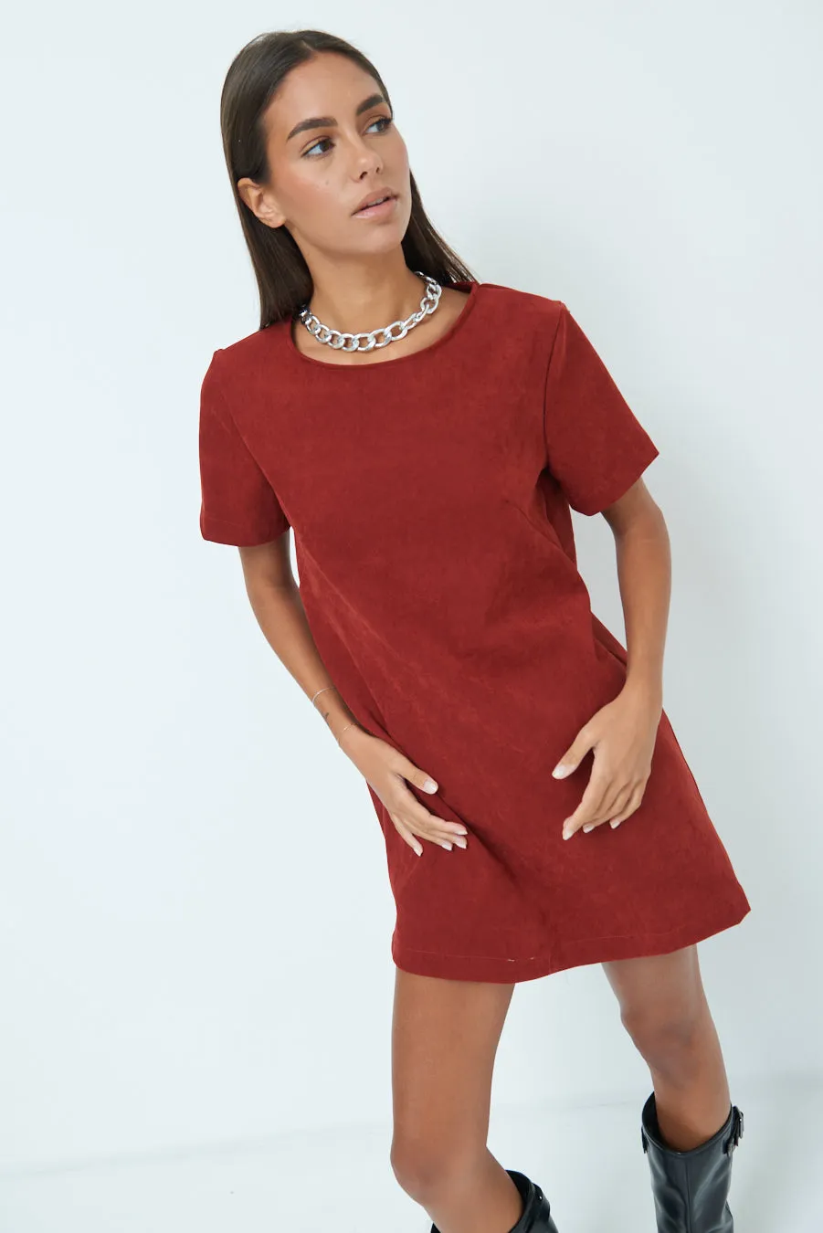 Minimalist short sleeve shift dress wholesale