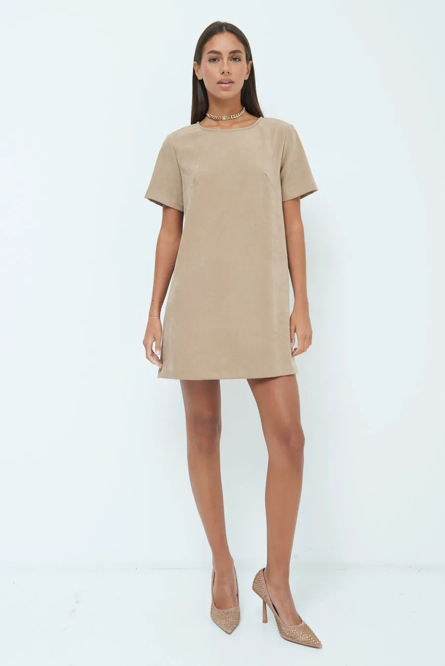 Minimalist short sleeve shift dress wholesale