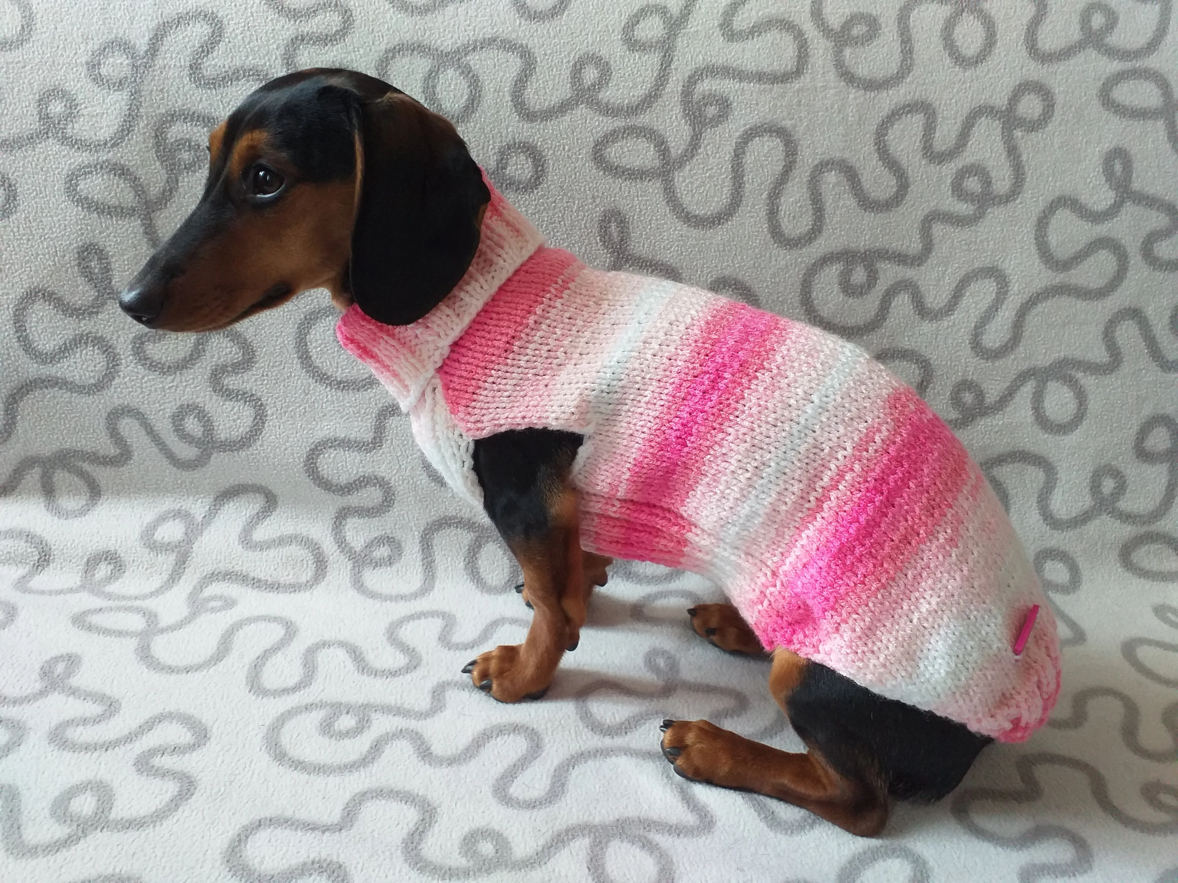 Pink melange batik sweater for dog, Dachshund Sweater, Dog Clothes, Dog sweater, Dachshund clothes, Wiener dog clothes, Winter dog sweater