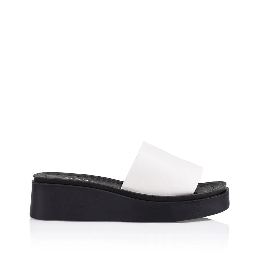 Rascal Flatform Slides - White Smooth