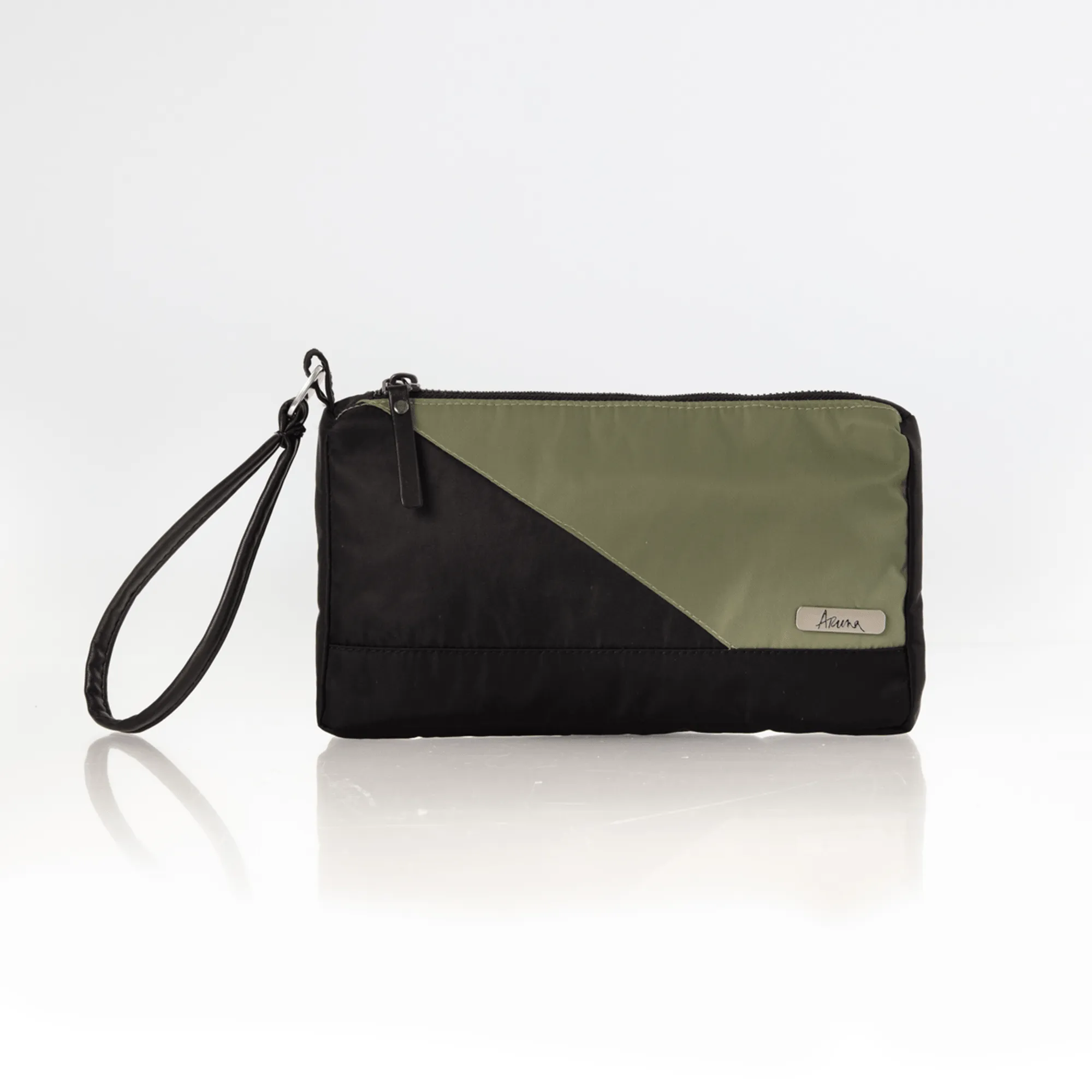 Sephura Wristlet