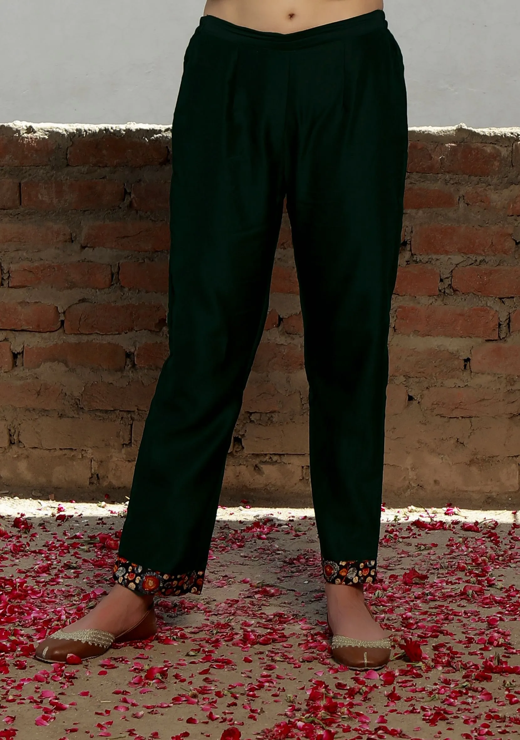 Solid Green Chanderi Narrow Pants