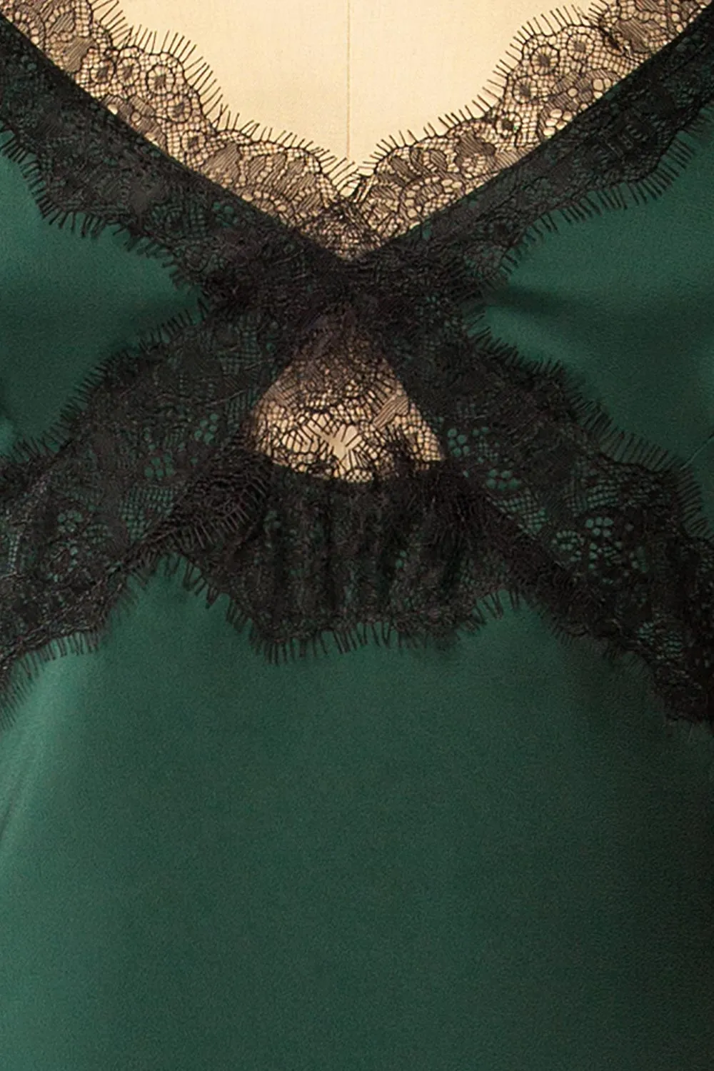 Valencienne | Green Satin Dress w/ Black Lace